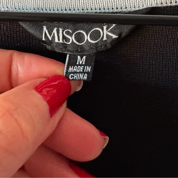 Misook Black & White Knit Dress Medium Embroidered Floral Pattern Work Elegant - Picture 10 of 12